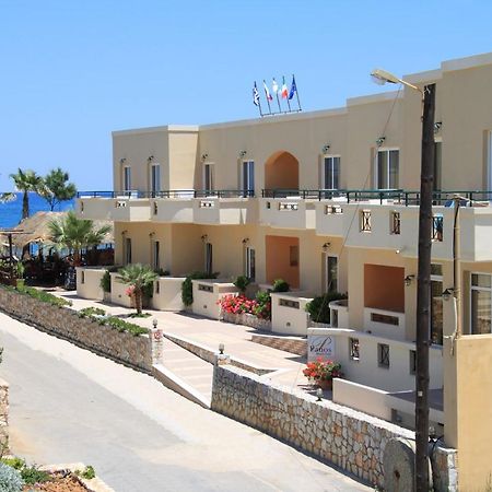 Panos Beach Hotel Платаньяс Экстерьер фото