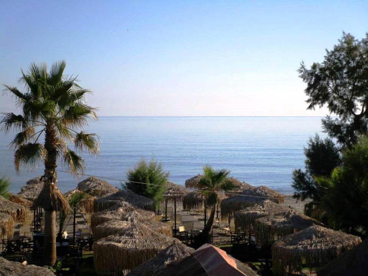 Panos Beach Hotel Платаньяс Экстерьер фото