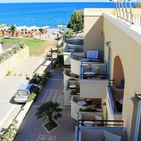 Panos Beach Hotel Платаньяс Номер фото