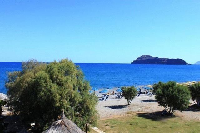 Panos Beach Hotel Платаньяс Экстерьер фото