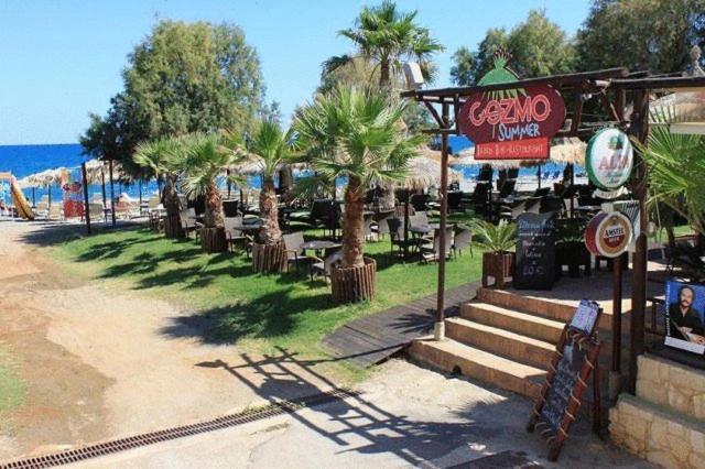 Panos Beach Hotel Платаньяс Экстерьер фото